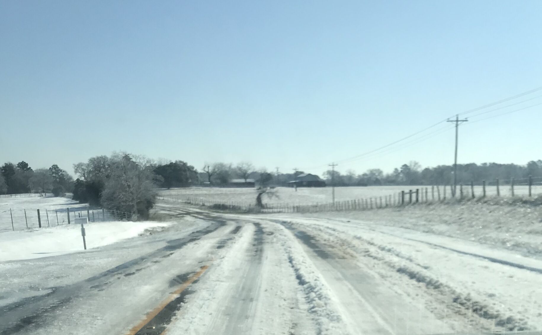 CAUTION ADVISED: Texas roads still hazardous due to icy conditions